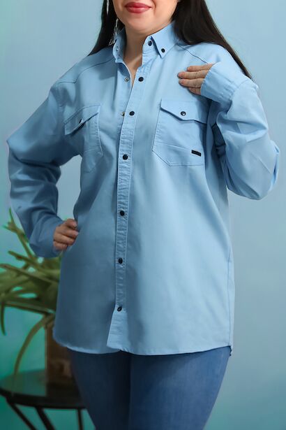 Büyük Beden Çıt Çıt Düğmeli Önden Cepli Gömlek 