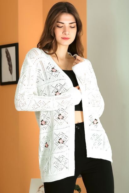 Kadın Nakışlı Hırka 