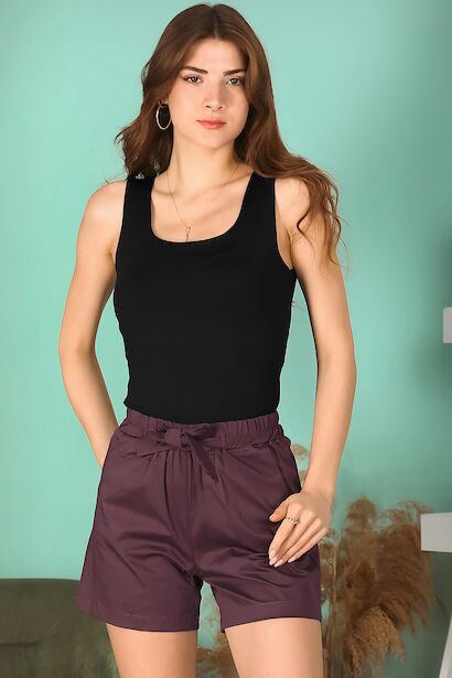 Kadın Kare Yaka Kolsuz Bluz 