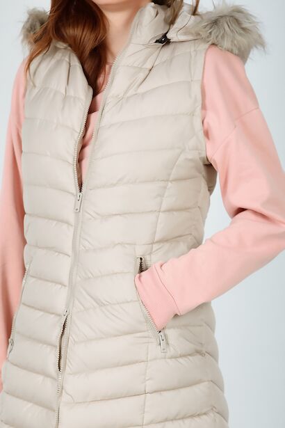 Kadın Uzun Kapşonlu Şişme Yelek  Taş 9