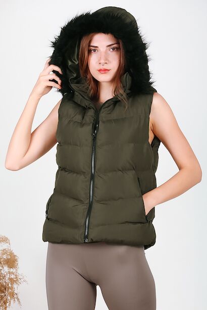 Kadın Kapşonlu Kısa Şişme Yelek 