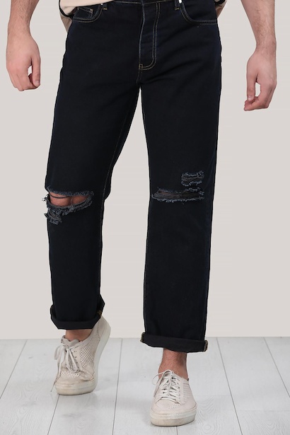 Erkek Yırtık Detaylı Pantolon