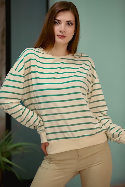 Kadın Bisiklet Yaka Yatay Çizgili Kolları Lastikli Sweat