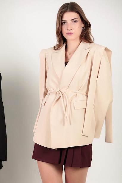 Kadın Omzu Kuşaklı Blazer Ceket Bej 6