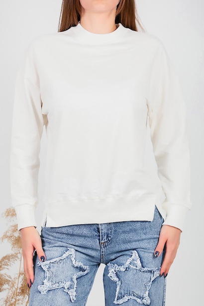 Kadın İki İplik Sıfır Yaka Sweat Ekru 6