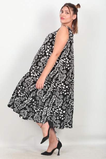 Büyük Beden Sırtı Çapraz Elbise