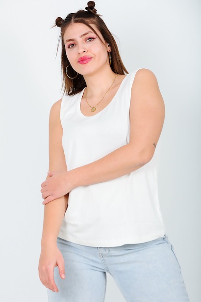 Büyük Beden Askılı T-shirt Ekru