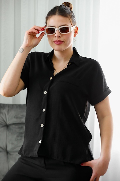 Büyük Beden Gömlek Yaka Tahta Düğmeli Bluz 