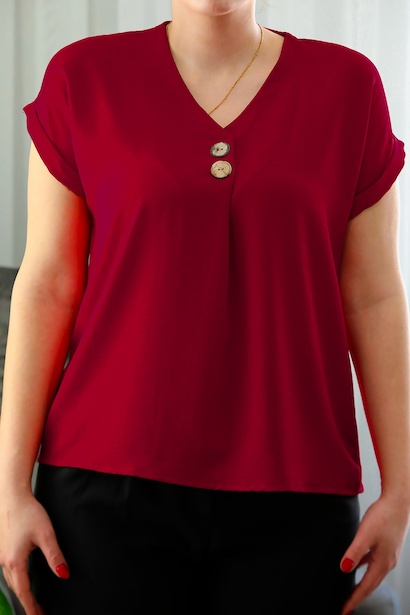 Büyük Beden V Yaka İki Düğmeli Bluz  Kırmızı 6