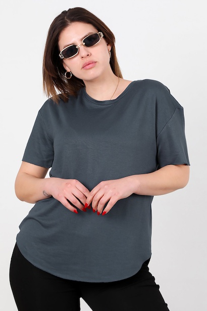 Büyük Beden Eteği Oval Bisiklet Yaka Tshırt 