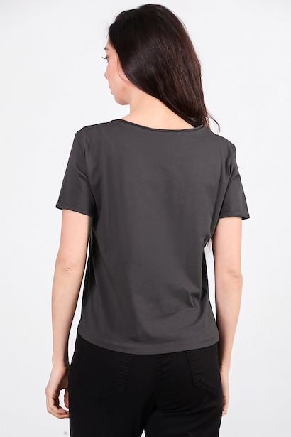 Kadın V Yaka T-shırt  Füme 6