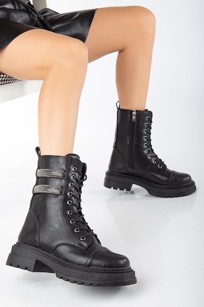 Teri Siyah Cilt Taş Detaylı Bağcıklı Kadın Bot 