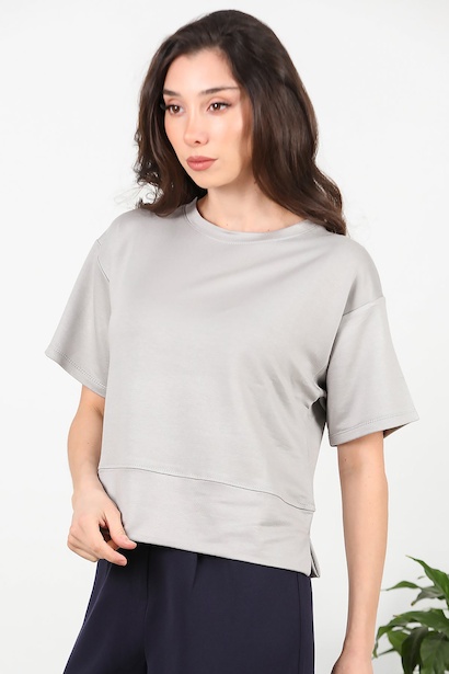 Kadın Bisiklet Yaka Yan Yırtmaçlı T-shırt 