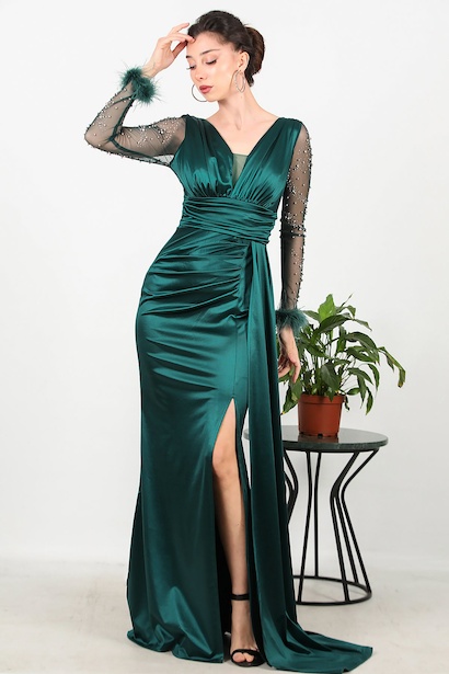 Kadın Kolları Taşlı Kol Tüy Detay Uzun Saten Abiye 