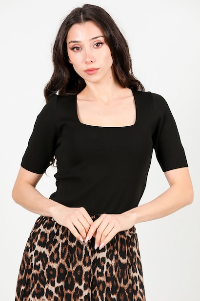 Kadın Kare Yaka Bluz 