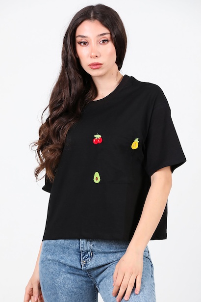 Kadın Kiraz Nakışlı Tshırt 