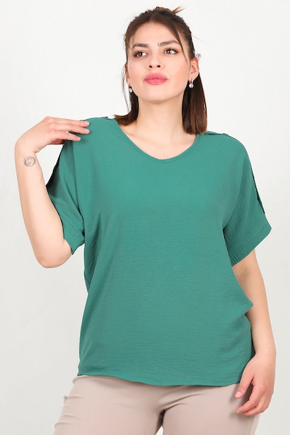 Büyük Beden Omuz Düğmeli V Yaka Bluz 
