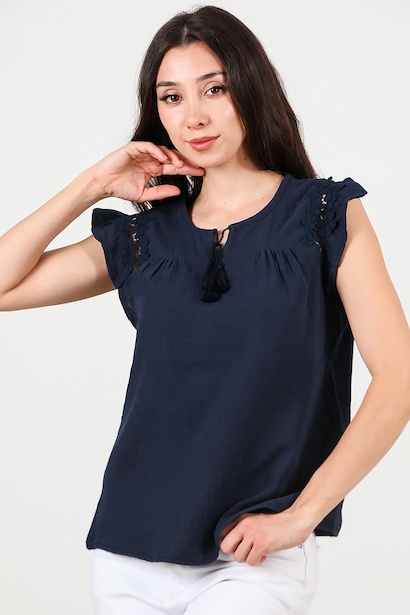 Kadın Önü Bağlama Kolları Güpürlü Bluz 