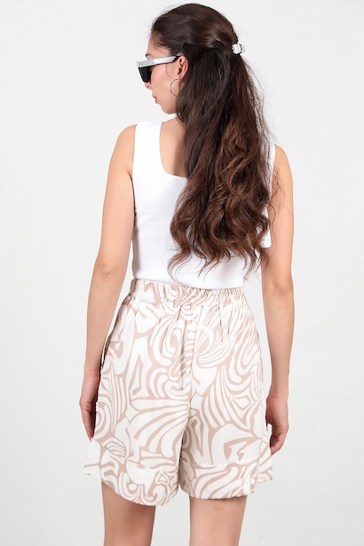 Kadın Desenli Geniş Şort  Bej 6