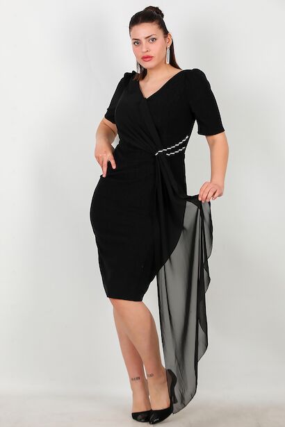 Büyük Beden Üzeri Şifon Detay Kısa Abiye 