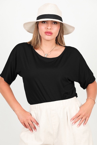 Büyük Beden Bisiklet Yaka Bluz  Siyah