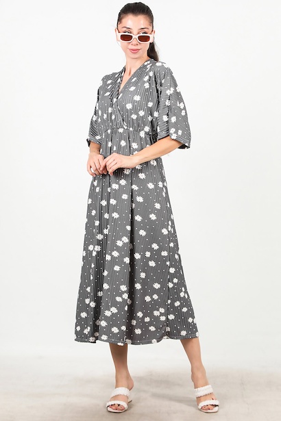 Kadın Kloveze Yaka Kısa Kol Elbise 