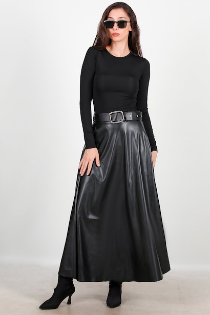 Kadın Uzun Kemerli Deri Etek 