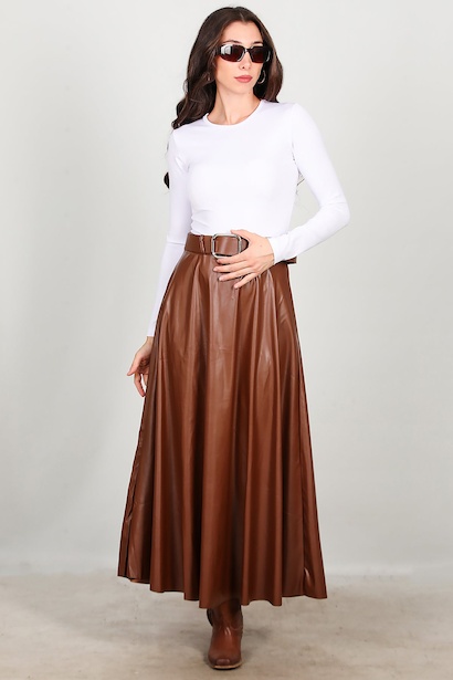 Kadın Uzun Kemerli Deri Etek 