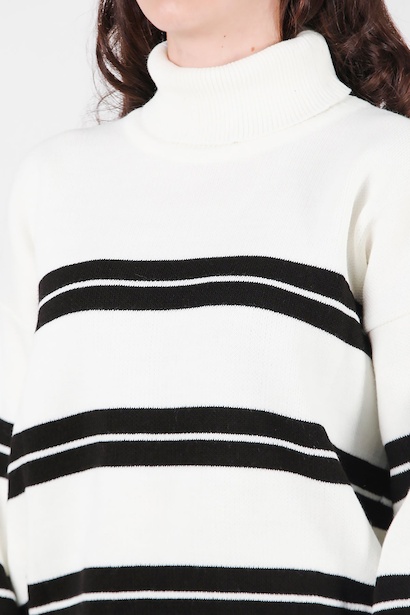 Kadın Balıkçı Yaka Çizgili Triko Kazak  Ekru 9