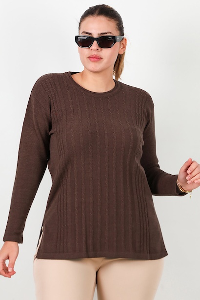 Büyük Beden Bisiklet Yaka Triko Bluz  Kahverengi
