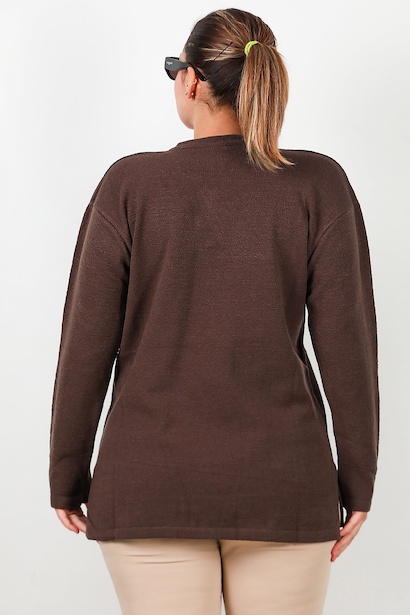 Büyük Beden V Yaka Üç Düğmeli Triko Bluz Kahverengi 6