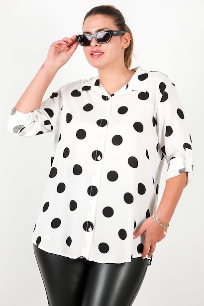 Büyük Beden Puantiyeli Viskon Gömlek 