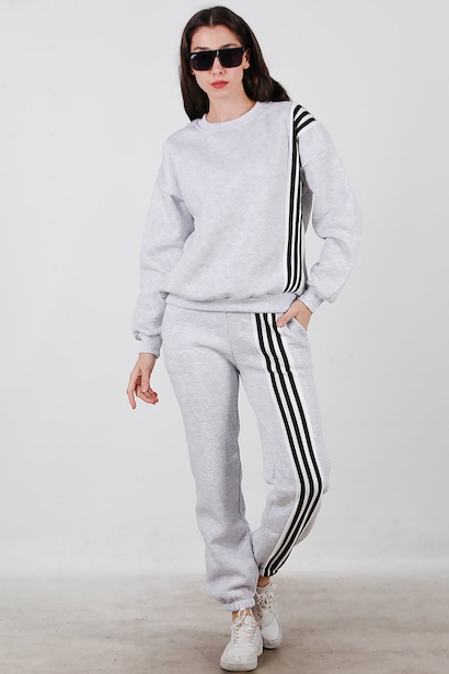 Kadın Şeritli Bisiklet Yaka Eşofman Takımı 