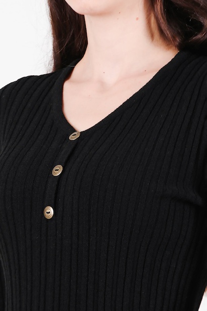 Kadın V Yaka Üç Düğmeli Triko Kazak  Siyah 9