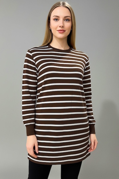 Büyük Beden Yan Yırtmaçlı Bisiklet Yaka Çizgili Tunik  Kahverengi
