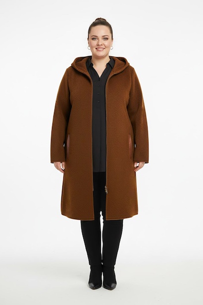 Büyük Beden Ön Fermuarlı Kapşonlu Kaban 