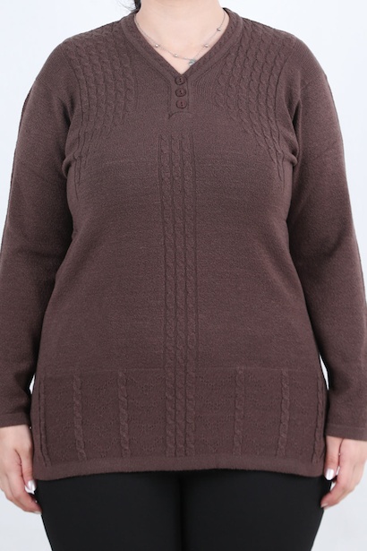 Büyük Beden V Yaka 3 Düğmeli Bluz  Kahverengi