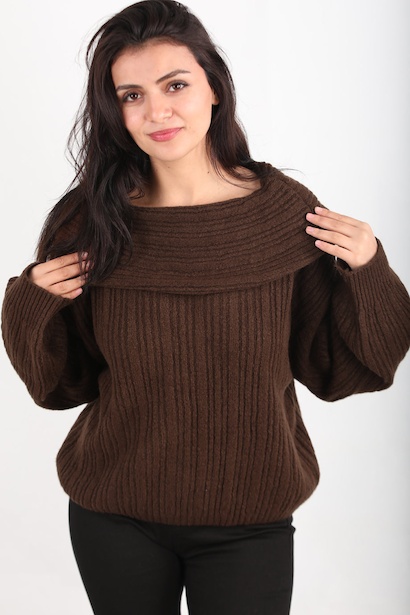 Kadın Madonna Yaka Kazak 