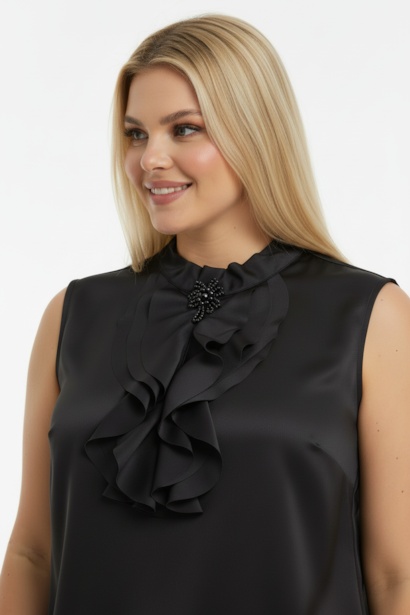 Büyük Beden Ön Fırfır Detay Kolsuz Bluz  Siyah 4