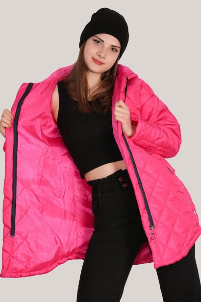 Kadın Kapşonlu Kapitone Mont 