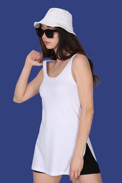 Kadın Yırtmaçlı Atlet T-shirt  Beyaz